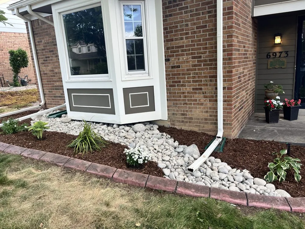 Custom lawn care service in Aurora, CO - Mauricio Services Landscaping