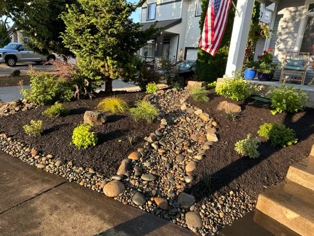 Expert lawn mowing service near you across Vancouver, WA - Mauro's Landscaping