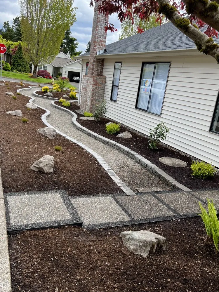 Affordable lawn mowing service with custom design across Vancouver, WA - Mauro's Landscaping