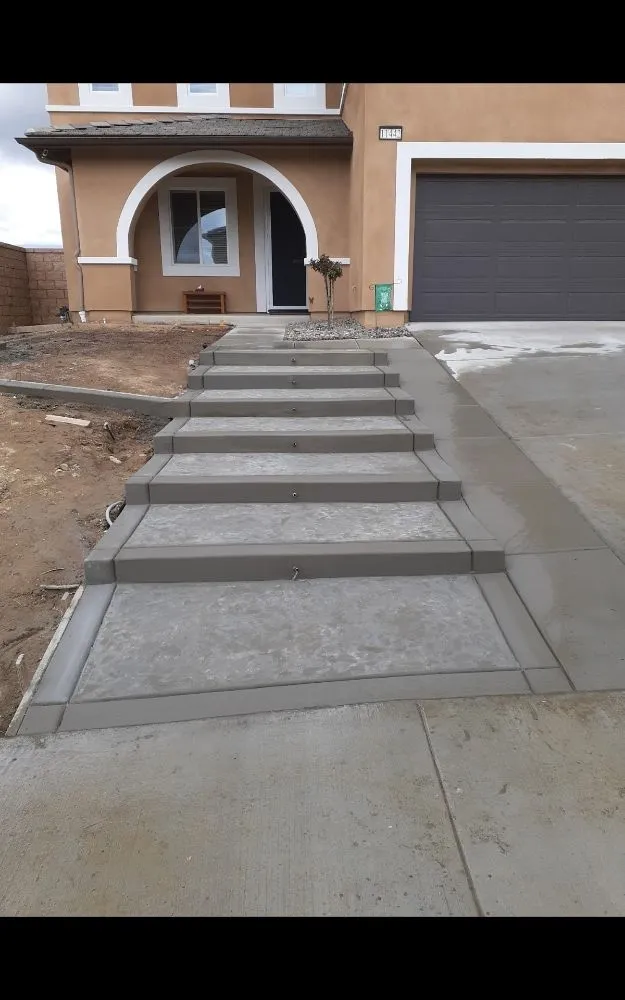 Reliable garden landscaping in San Jacinto, CA by MAV Landscaping