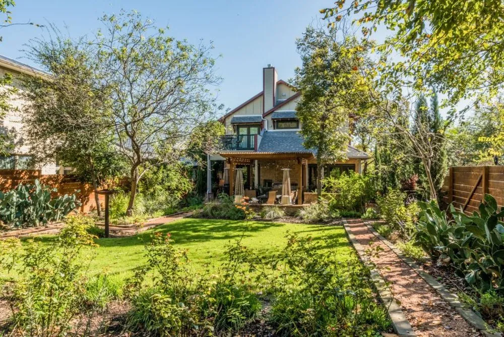 Reliable landscaping services experts serving Austin, TX - Maven Landscape Services