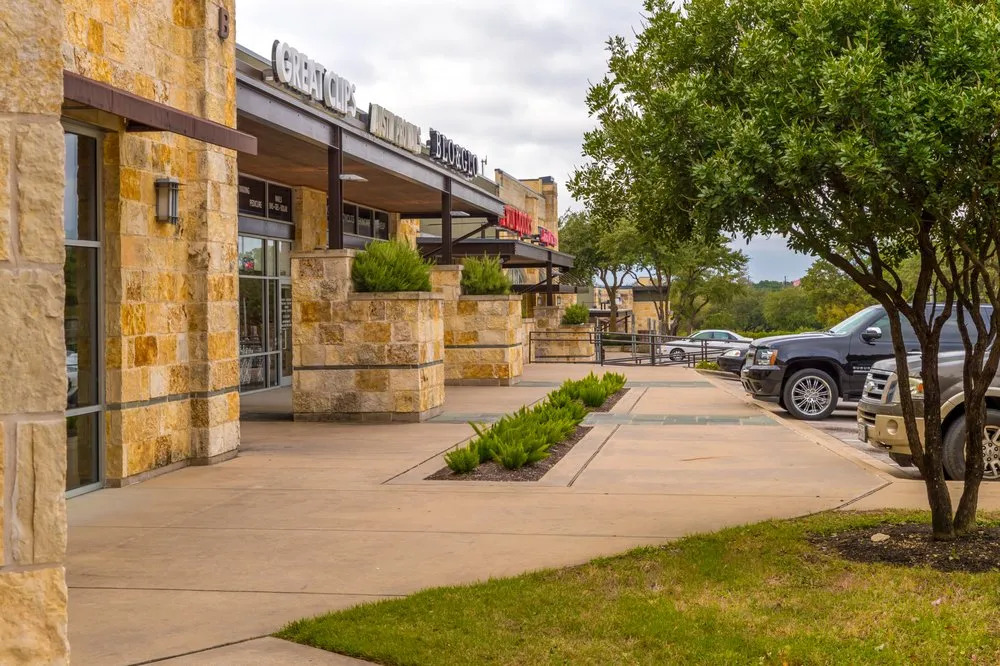 Local landscape installation experts serving Bellville, TX - Maven Landscapes