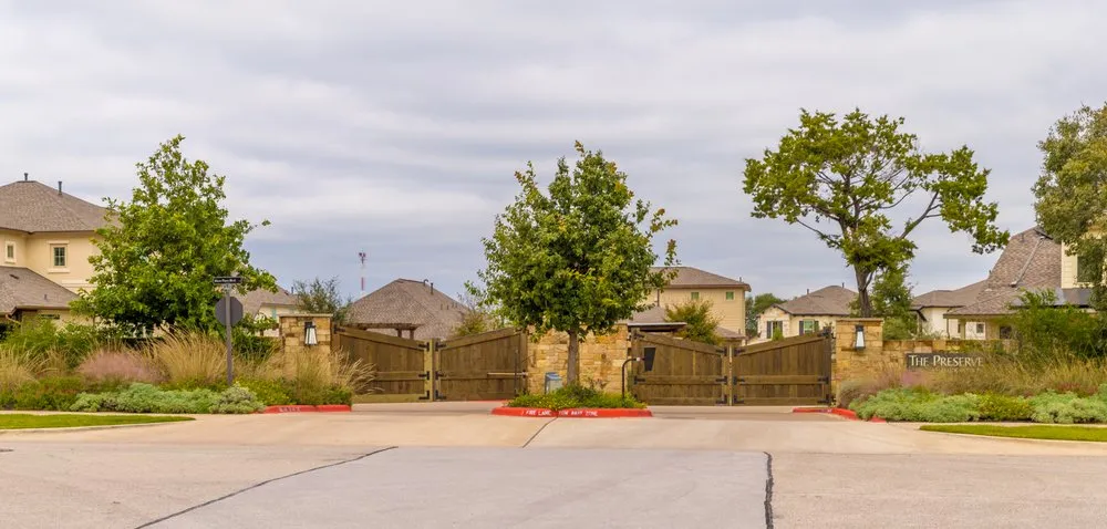 Affordable yard cleanup service in Bellville, TX by Maven Landscapes