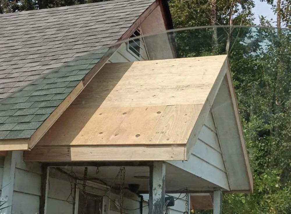 Trusted lawn mowing service experts serving Eugene, OR - Maverick Landscaping And Construction