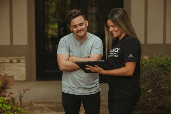 Maverick Lawn & Landscaping