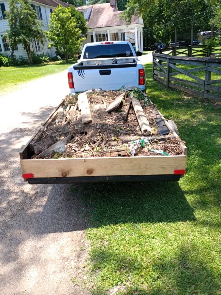 Local lawn care service in Grenada, MS - Maverick Towing Landscaping and Home demolition