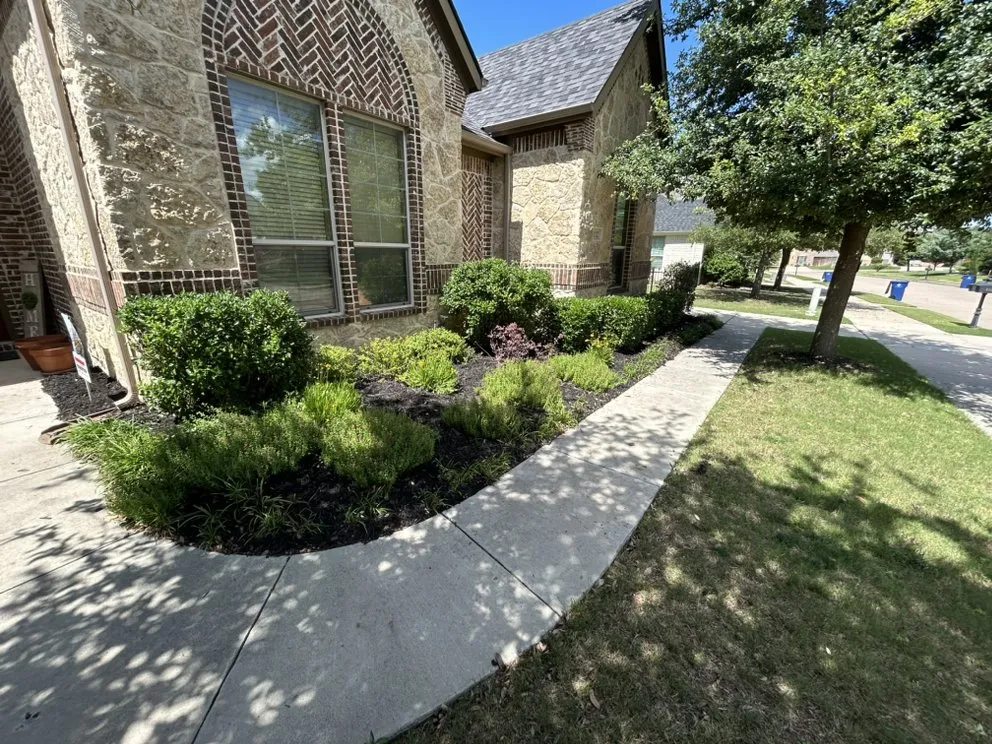 Custom landscaping services in Cleburne, TX by Mav’s Lawn Care