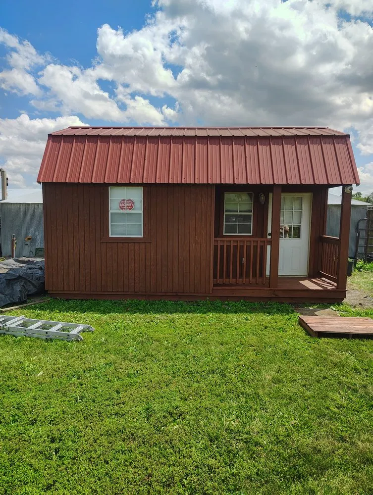 Top-rated lawn mowing service for residential properties across McLouth, KS - Max and Jill's Odd Jobs
