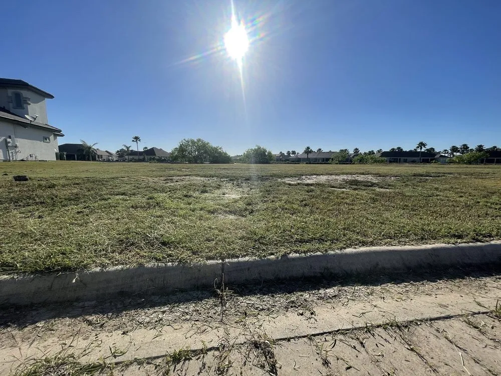 Top-rated landscape installation experts serving Port Isabel, TX - Max Cantu’s Green And Clean Lawn Services