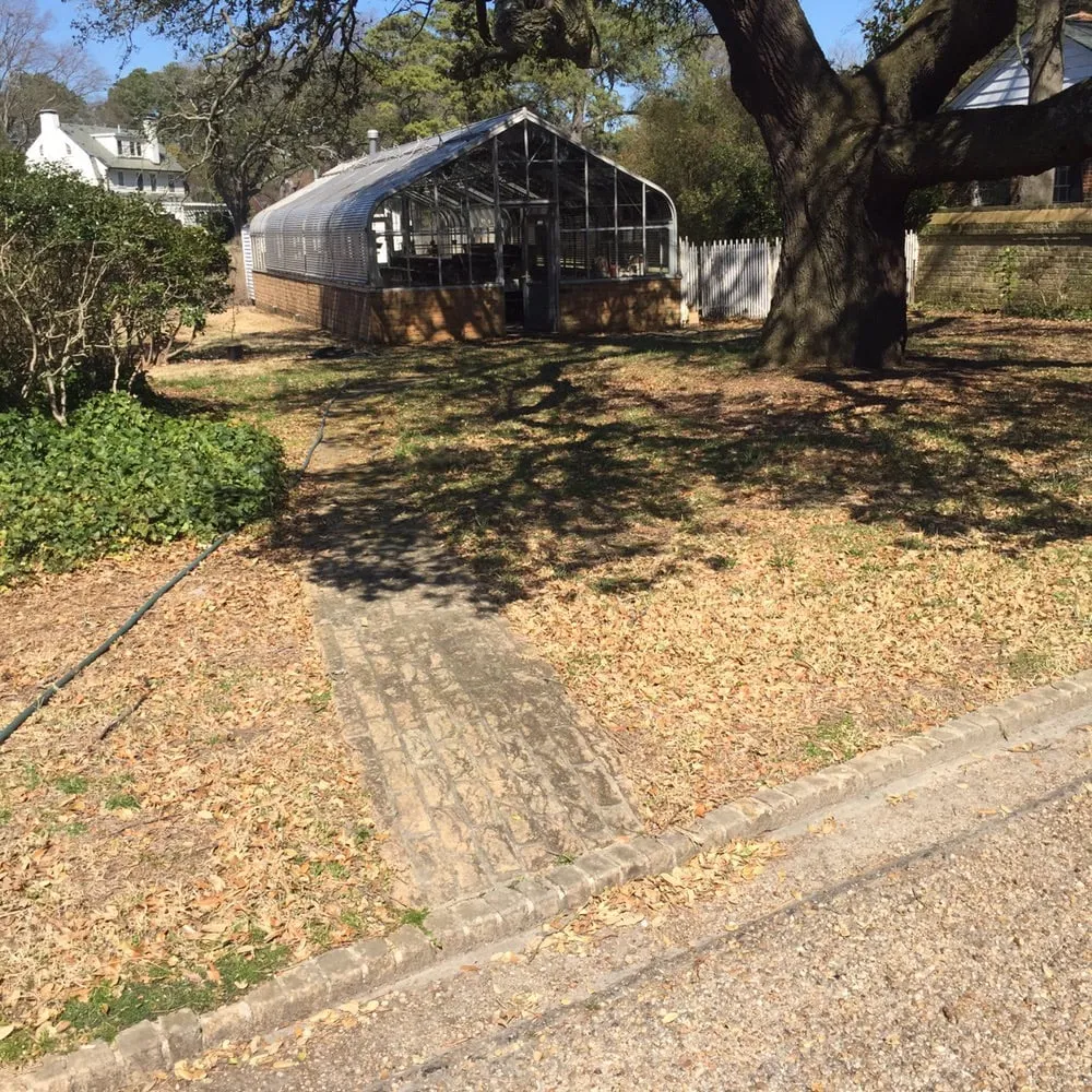 Reliable landscape design for homes across Norfolk, VA - Max Landscaping & ETC