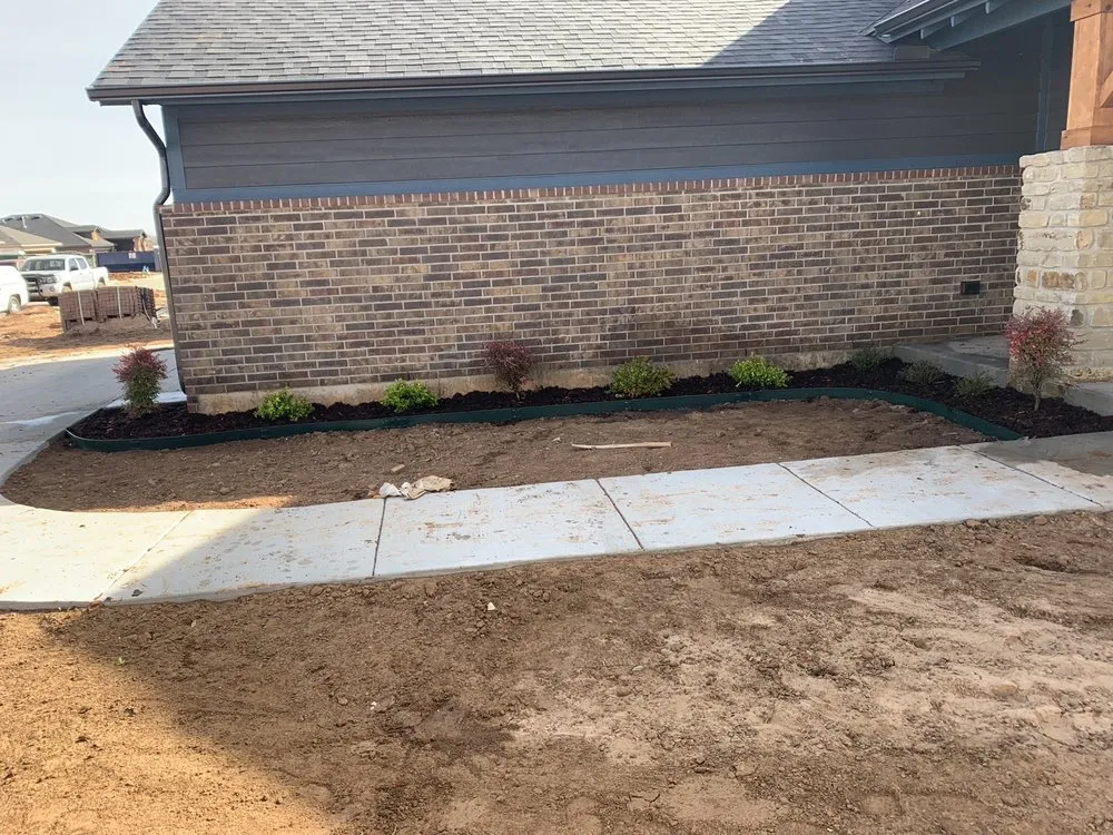 Local lawn mowing service in Oklahoma City, OK - MAX$ landscaping