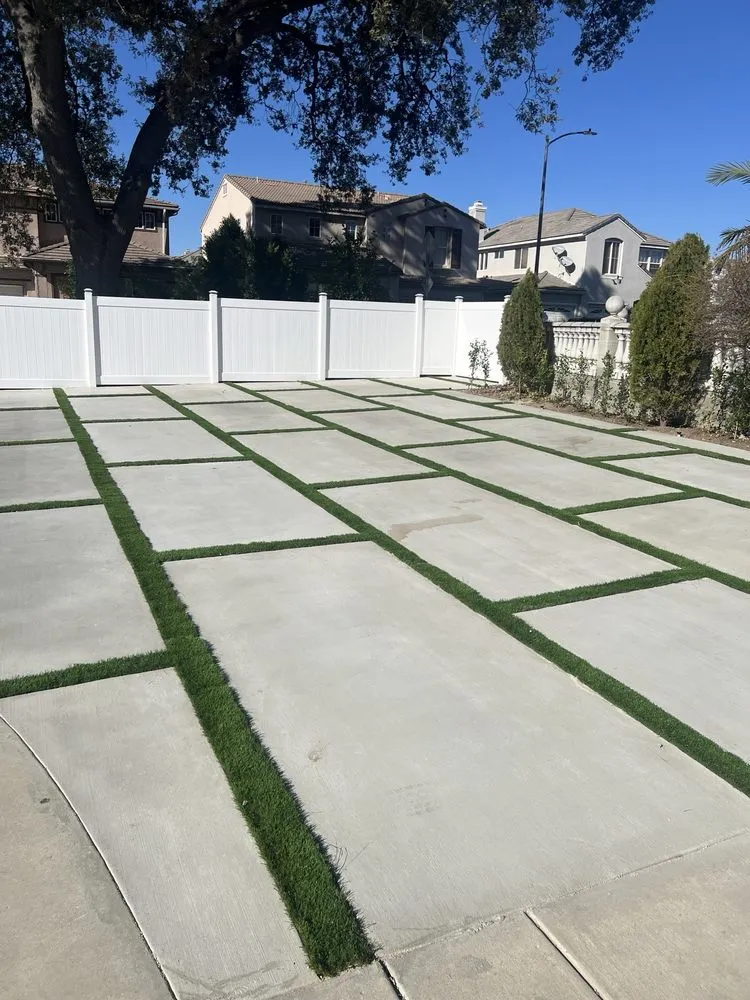 Affordable outdoor landscaping experts serving Canoga Park, CA - Max Lopes Landscaping