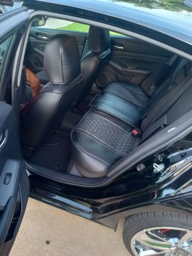 Top-rated outdoor landscaping for beautiful yards across Saint Louis, MO - Max Mobile Detailing and Tree and Lawn Service