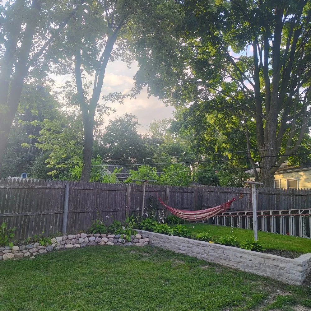 Top-rated yard cleanup service in Waukegan, IL - Maximo Landscaping