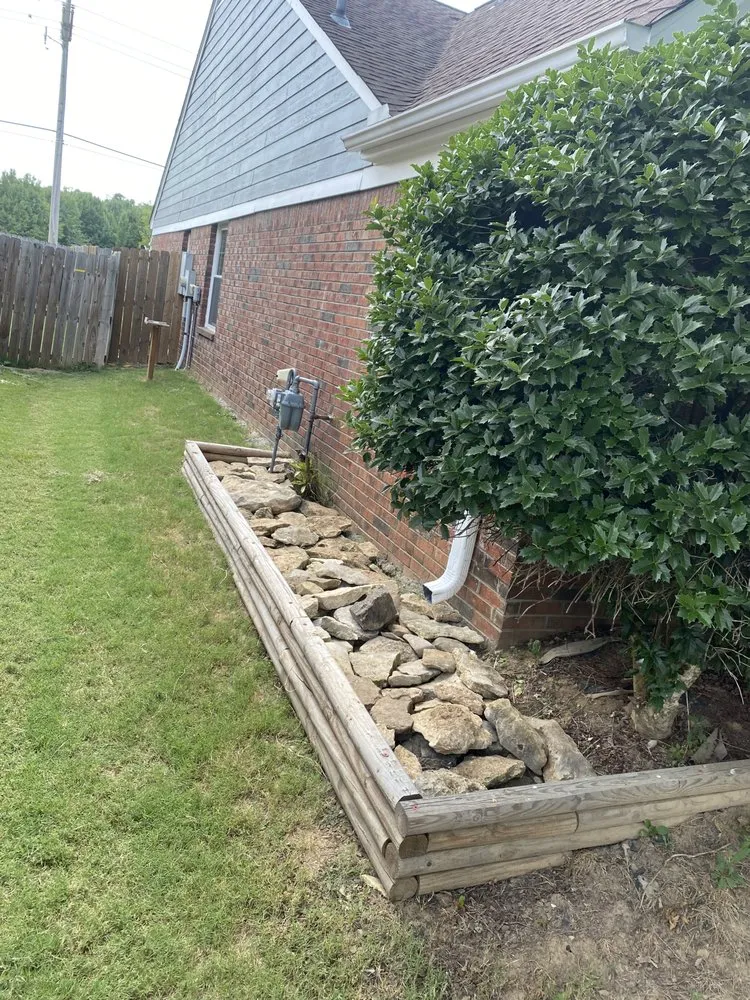 Top-rated lawn care service experts serving Horn Lake, MS - Maximum services