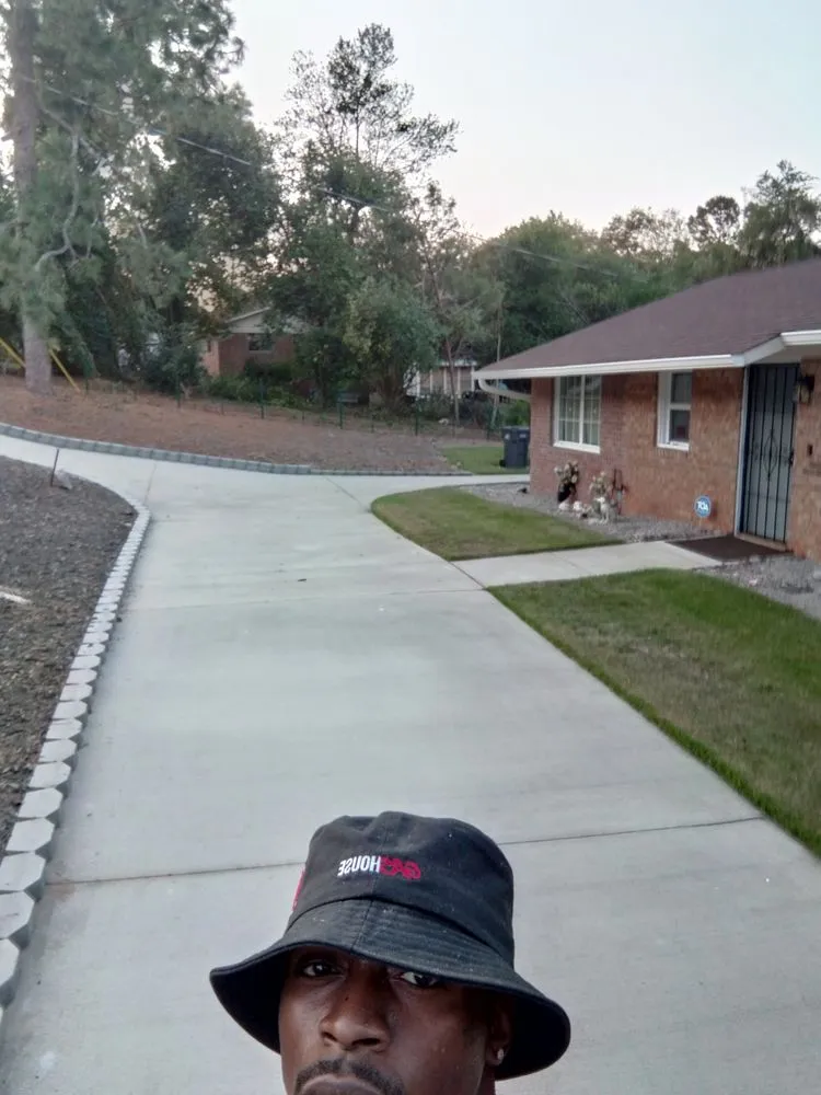 Local yard maintenance in Grovetown, GA - Max's Landscaping and Maintenance Services