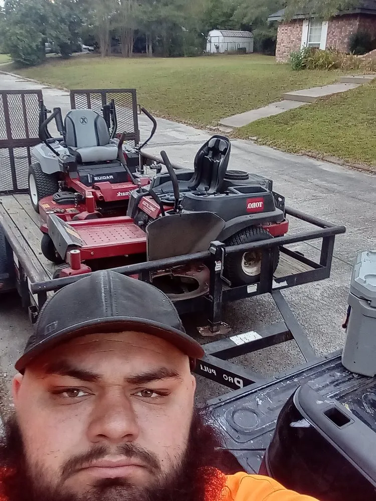 Top-rated lawn mowing service in Leesville, LA - Max’s Lawn Care