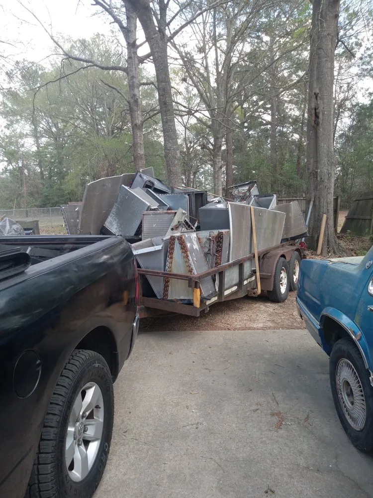 Top-rated yard maintenance experts serving Leesville, LA - Max’s Lawn Care