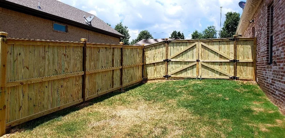 Expert yard cleanup service for outdoor upgrades across Paragould, AR - Maxwell Fence