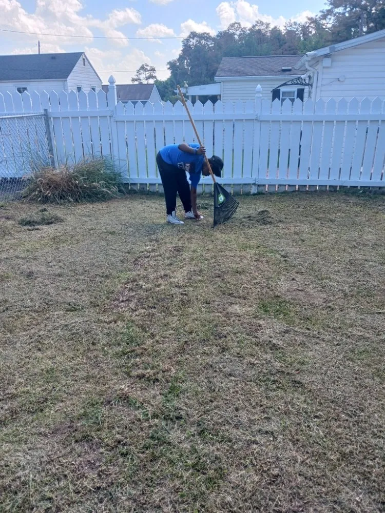 Professional yard cleanup service in North Versailles, PA - Maxwell Lawn Service