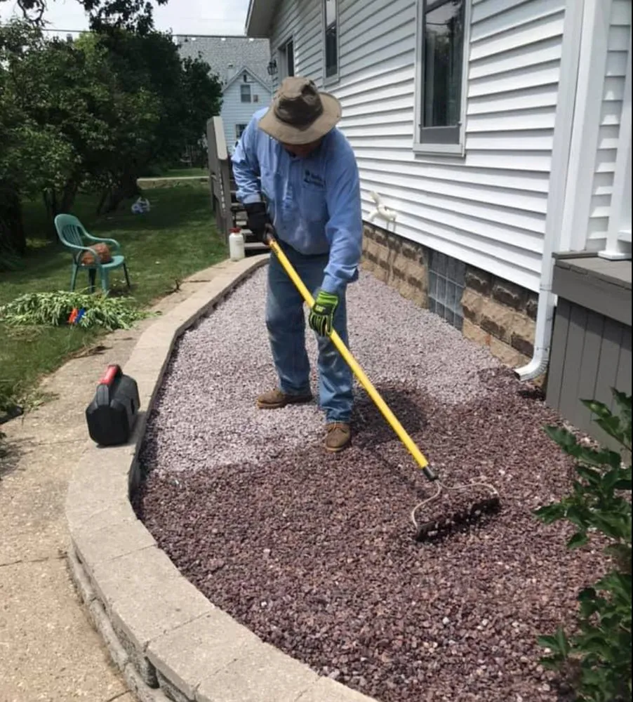 Top-rated residential landscaping in Beloit, WI by Maya-Bruns Landscaping