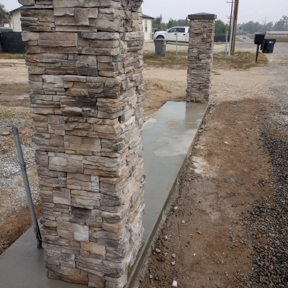 Local outdoor landscaping in Moreno Valley, CA - Mayan Construction