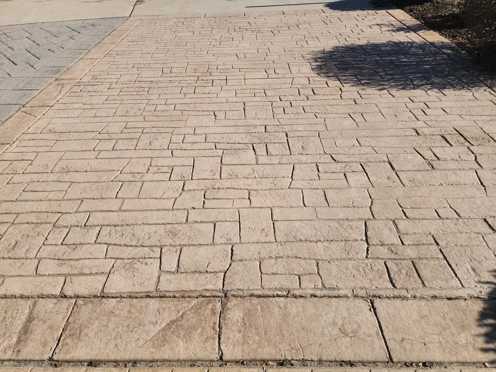 Affordable lawn mowing service experts serving Jackson, NJ - Mayan landscape construction