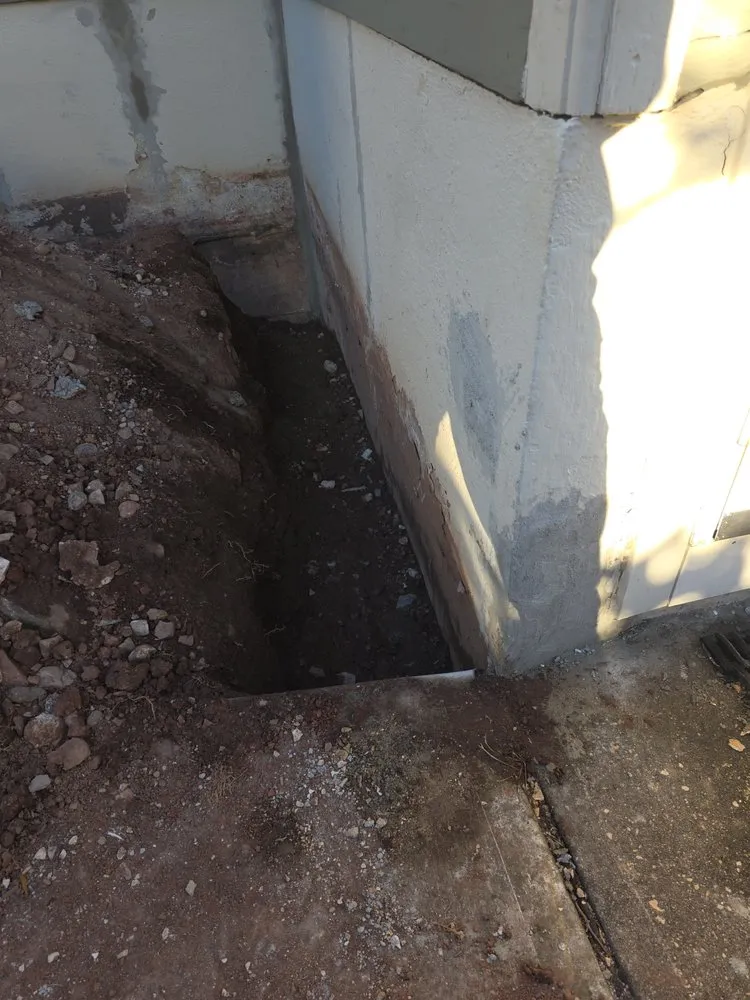 Local yard cleanup service for residential properties in Jackson, NJ by Mayan landscape construction