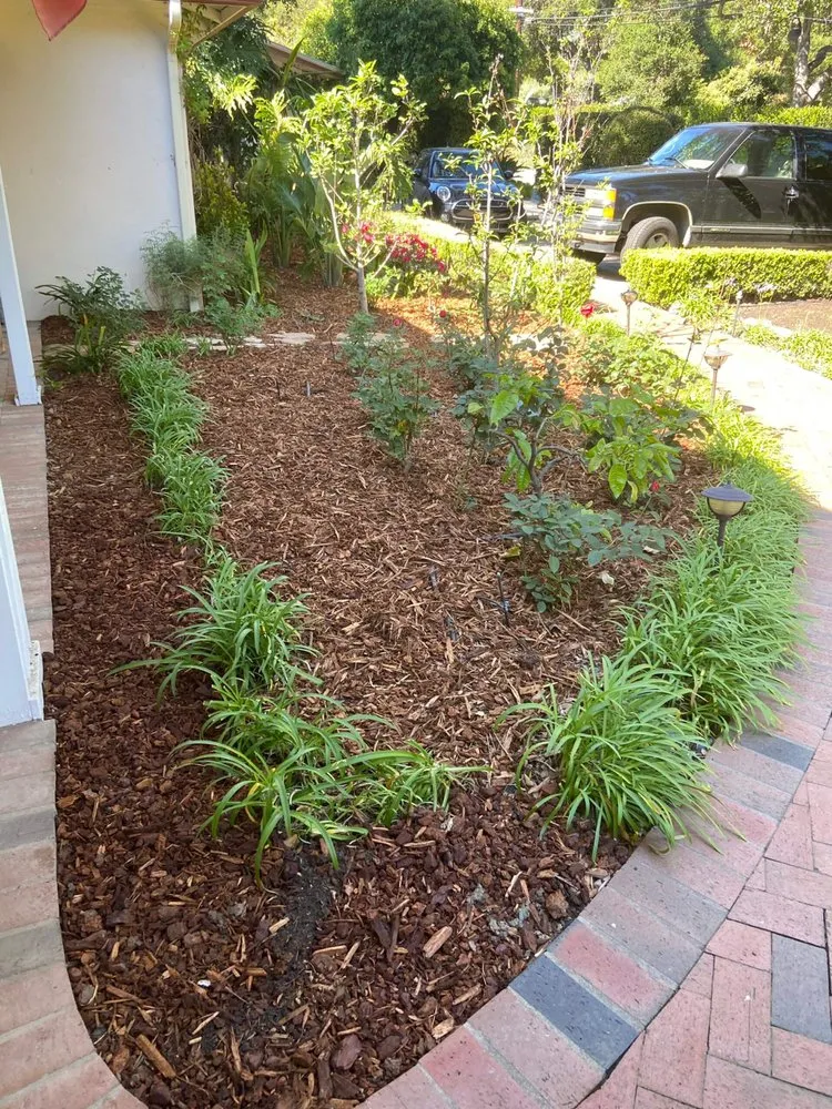 Affordable residential landscaping in Santa Barbara, CA by Mayan landscape Construction