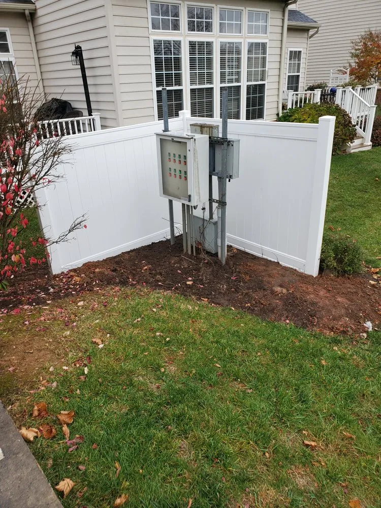 Professional yard maintenance for homes in Hagerstown, MD by Mayan Landscaping