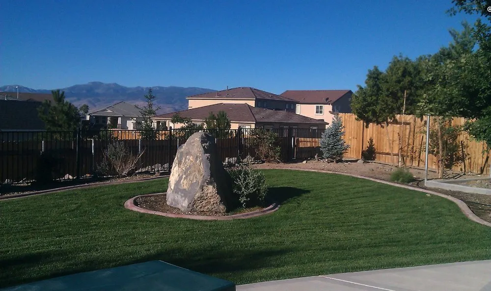Affordable yard maintenance in Sparks, NV - Mayan Lawn