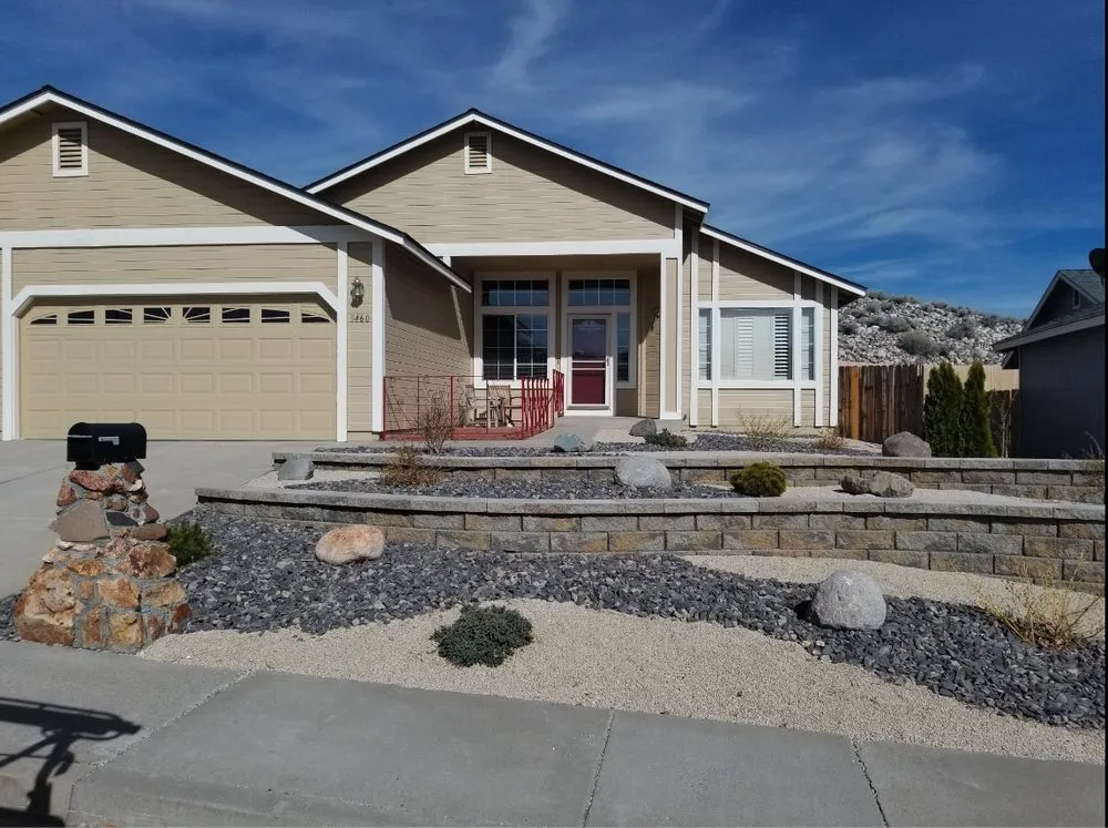 Expert residential landscaping in Sparks, NV by Mayan Lawn