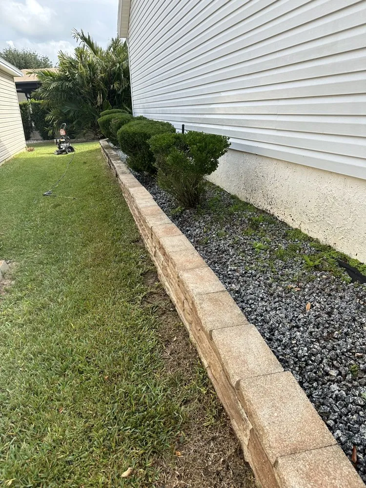 Expert lawn care service experts serving Lady Lake, FL - Mayas Lawn & Irrigation Service