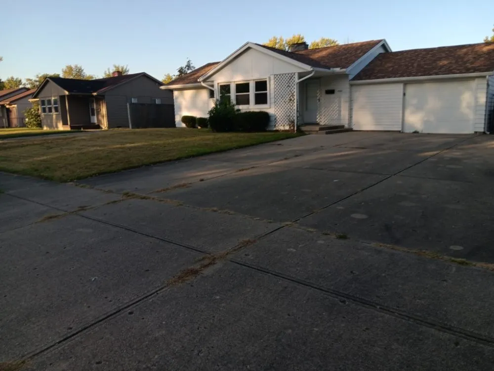 Reliable landscaping services in Dayton, OH - Mayes Lawn Care and Tree Service