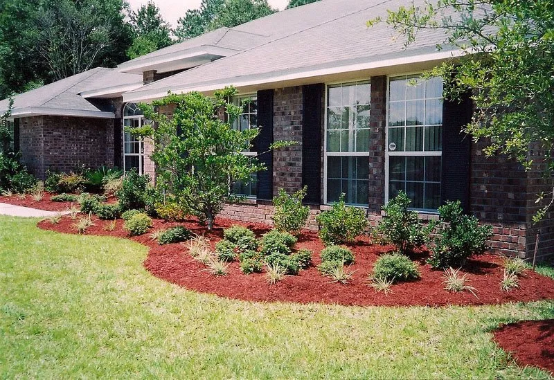 Top-rated residential landscaping in Chagrin Falls, OH by Mayflower Landscaping