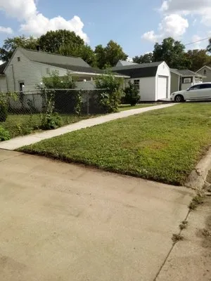 Mayhall's Clean Cut Lawn Services