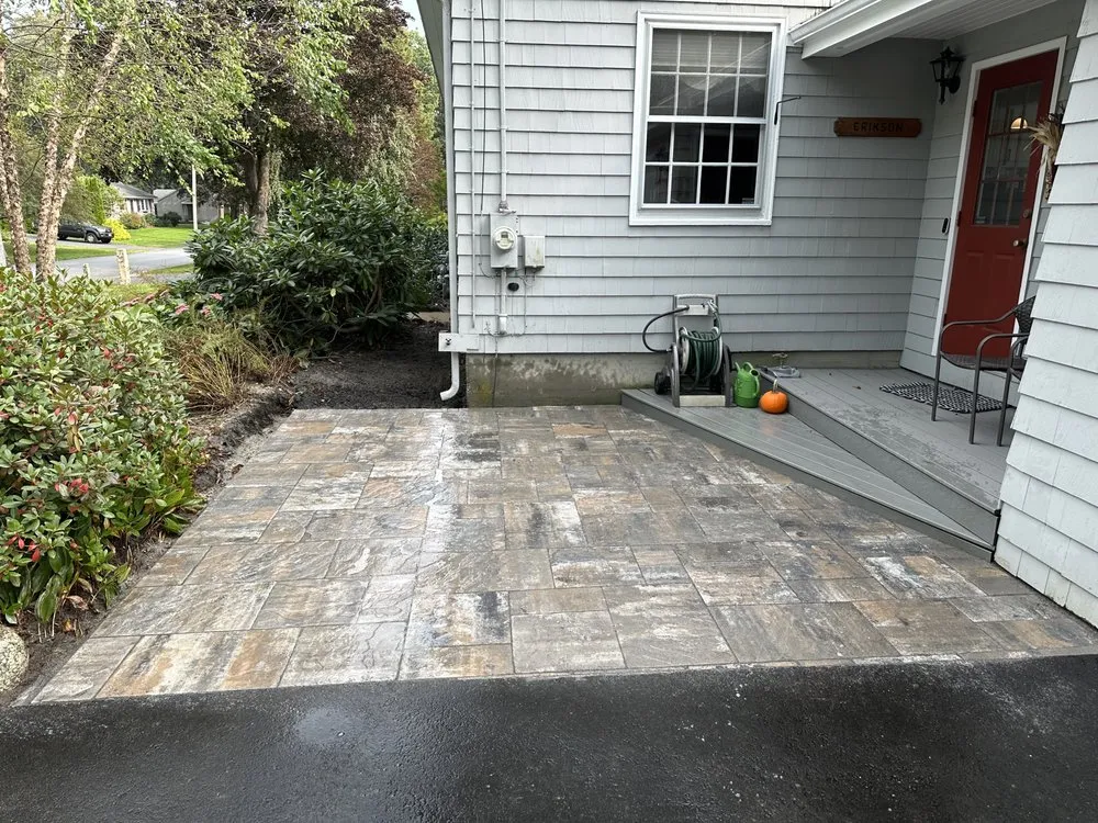 Top-rated lawn mowing service in Turner, ME - Mayka