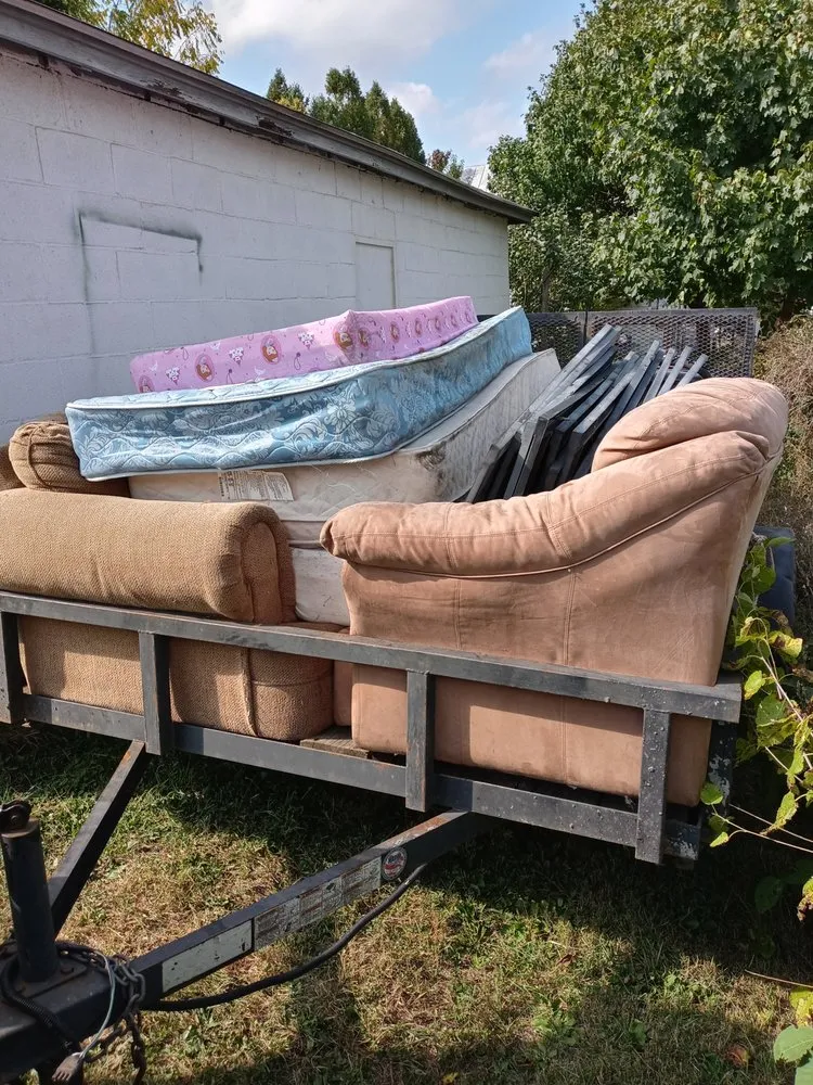 Professional yard cleanup service experts serving Nescopeck, PA - Maynard Scrap Junk Removal