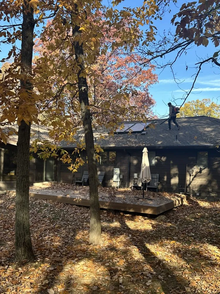 Affordable lawn mowing service in Laurel, MD - Maynor Pineda Landscaping