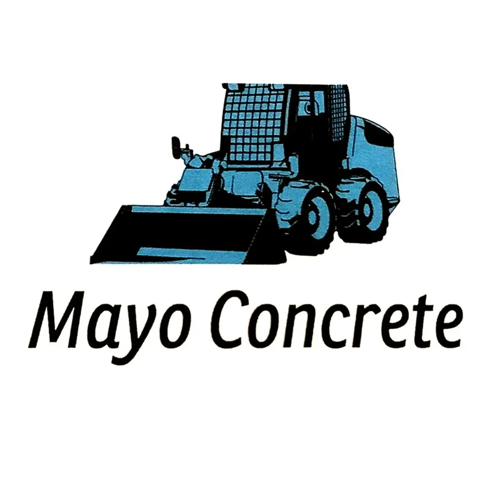 Top-rated yard maintenance for residential properties in Bloomington, IL by Mayo Concrete Construction