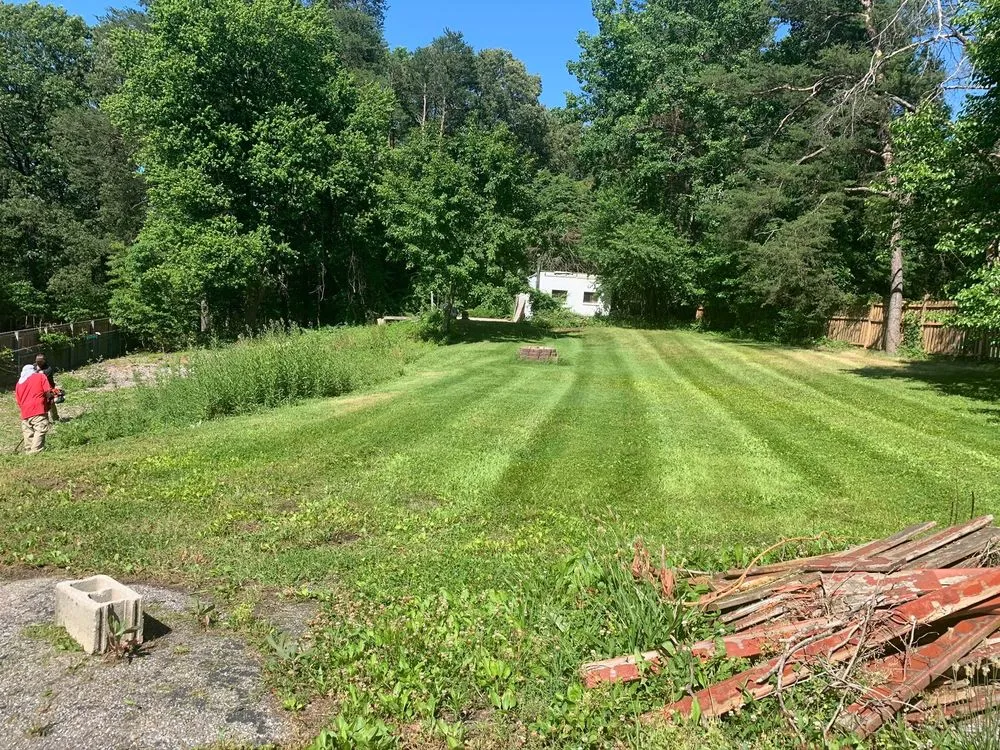 Trusted landscaping services experts serving Pasadena, MD - Mayorga Landscaping