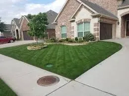 Top-rated yard maintenance in Edmond, OK by Mayo’s Lawn Management