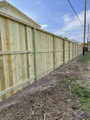 Mayo’s Tree Service and Landscaping Logo