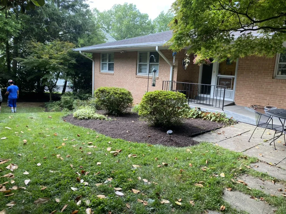 Reliable lawn care service in Reston, VA - May’s Landscaping