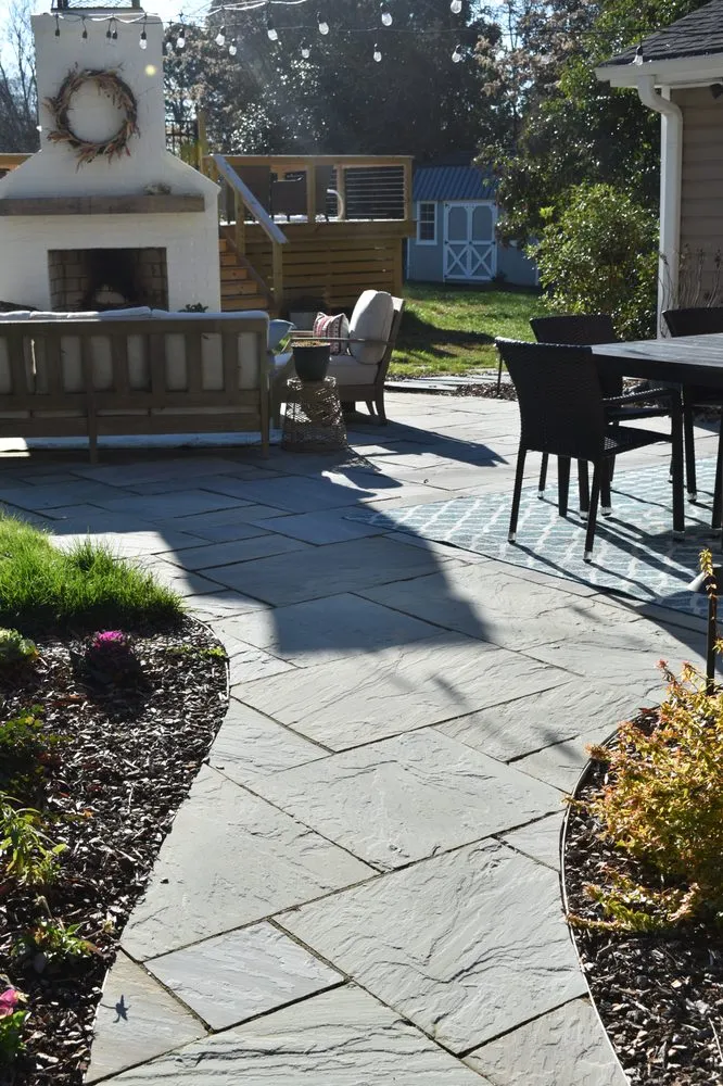 Custom lawn care service in Burlington, NC - May's Lawn Care