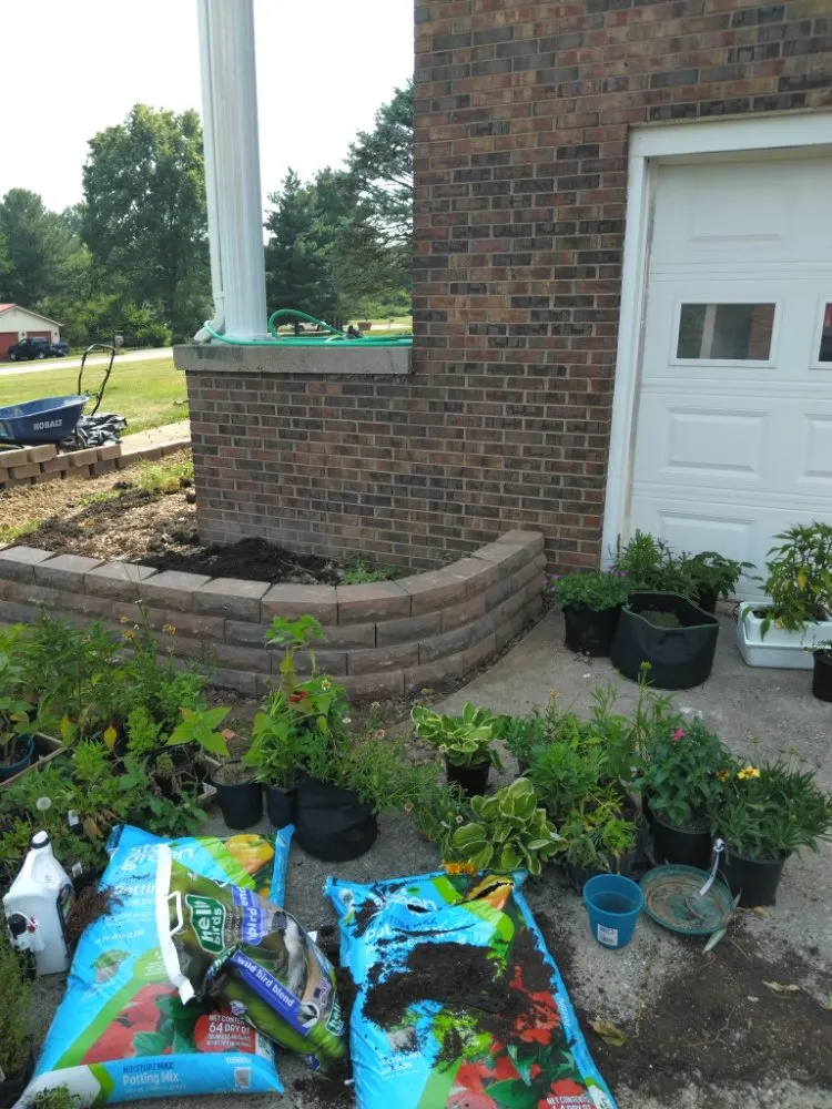 Affordable residential landscaping experts serving Berea, KY - Mays's Lawn Care And Landscaping