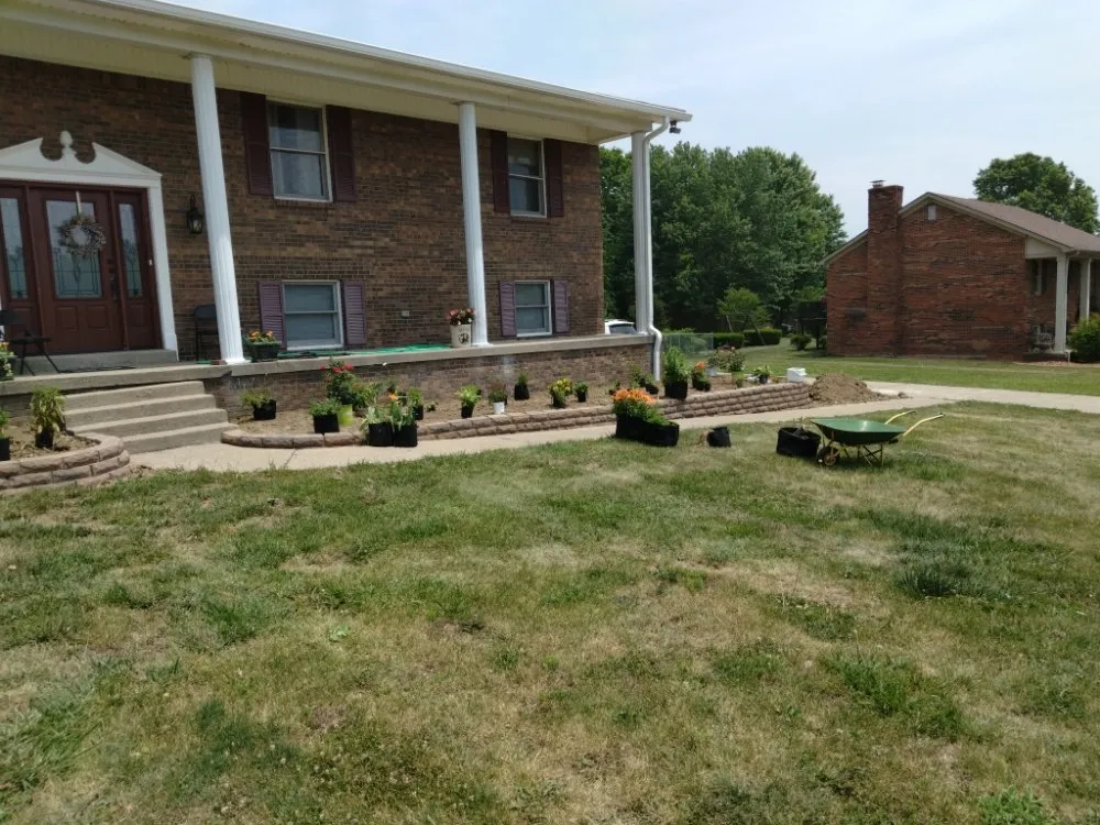 Reliable outdoor landscaping in Berea, KY - Mays's Lawn Care And Landscaping