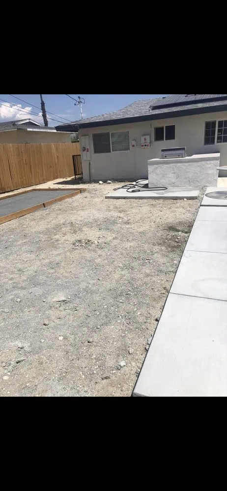 Local yard maintenance in Mecca, CA by MAZ Landscape
