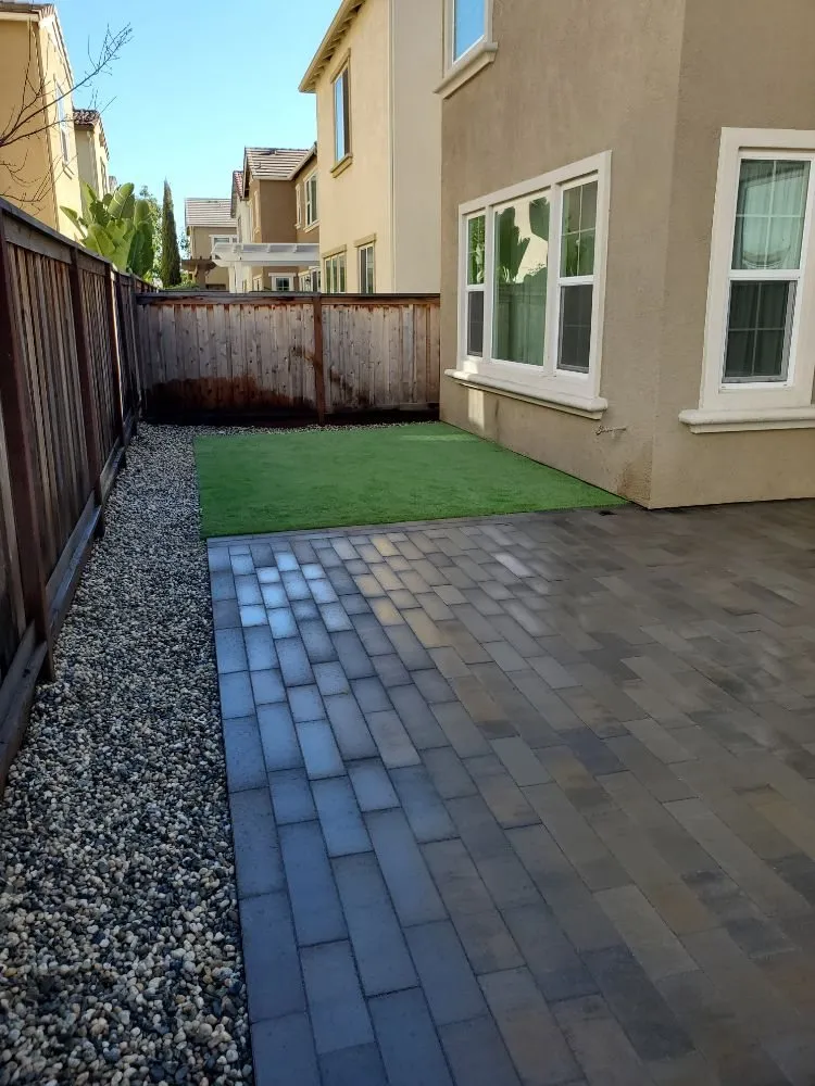 Reliable outdoor landscaping in East Palo Alto, CA by Maíz Landscaping