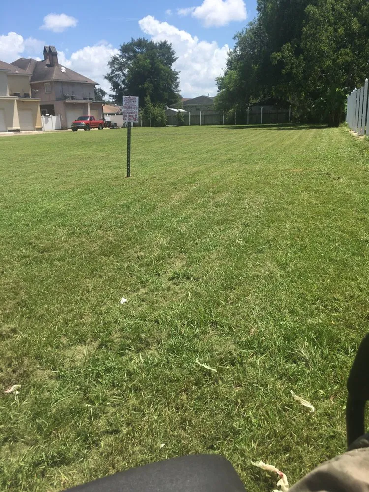 Local residential landscaping in Kenner, LA by Mazone’s 3G Lawncare